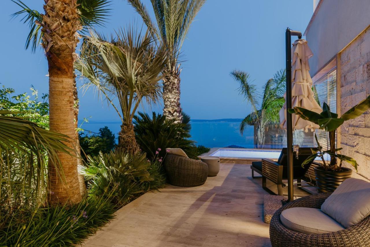 Villa Bloomhill Escape