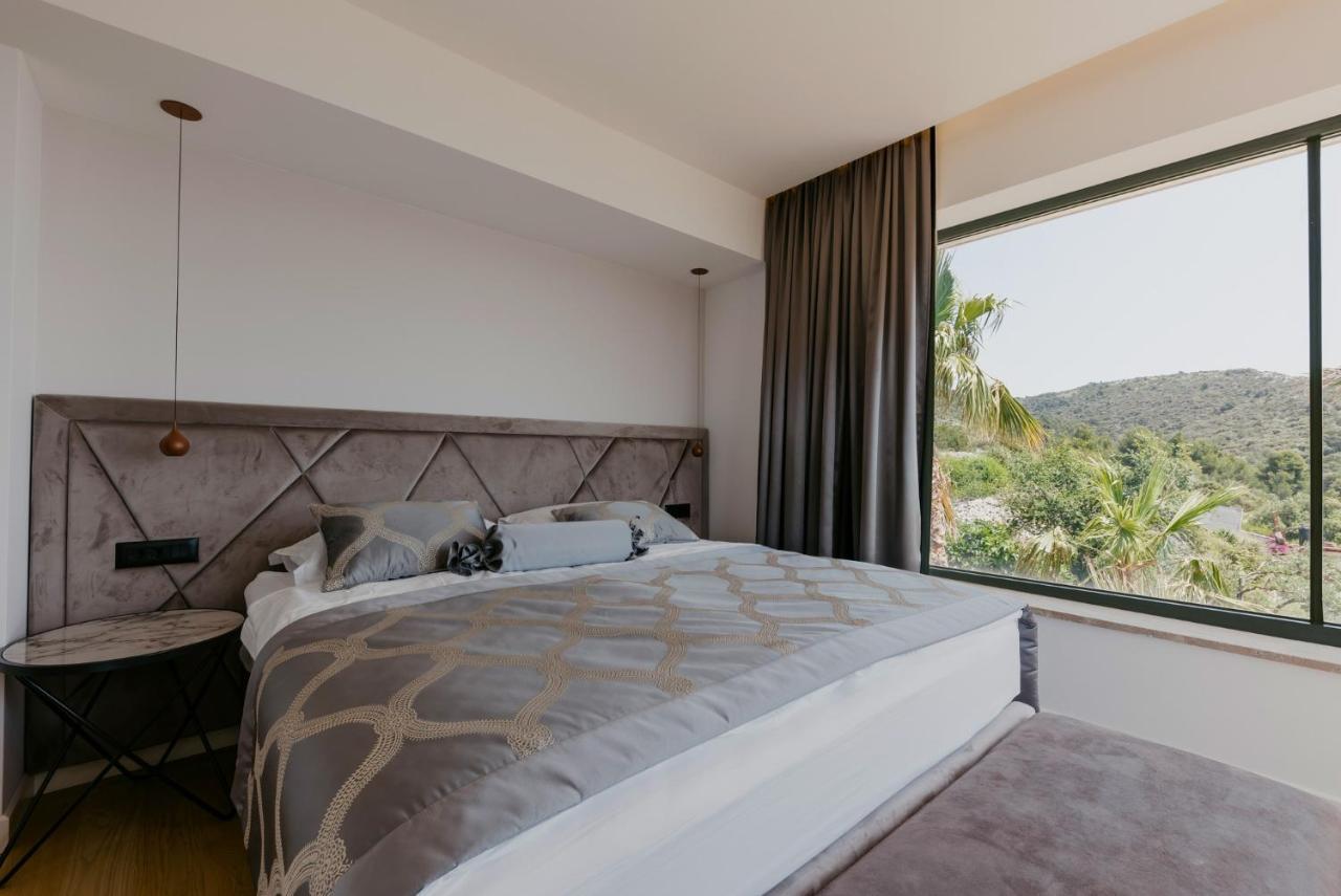 Bloomhill Escape Villa *